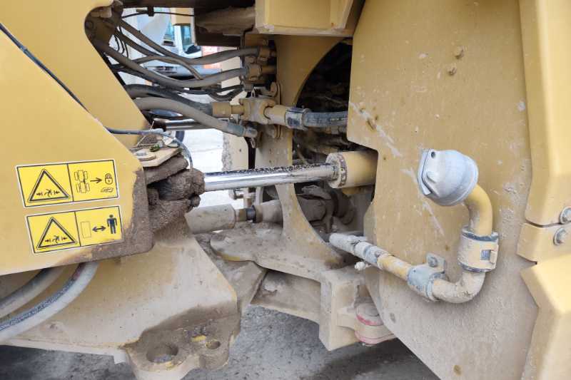 OmecoHub - Immagine CATERPILLAR 966M